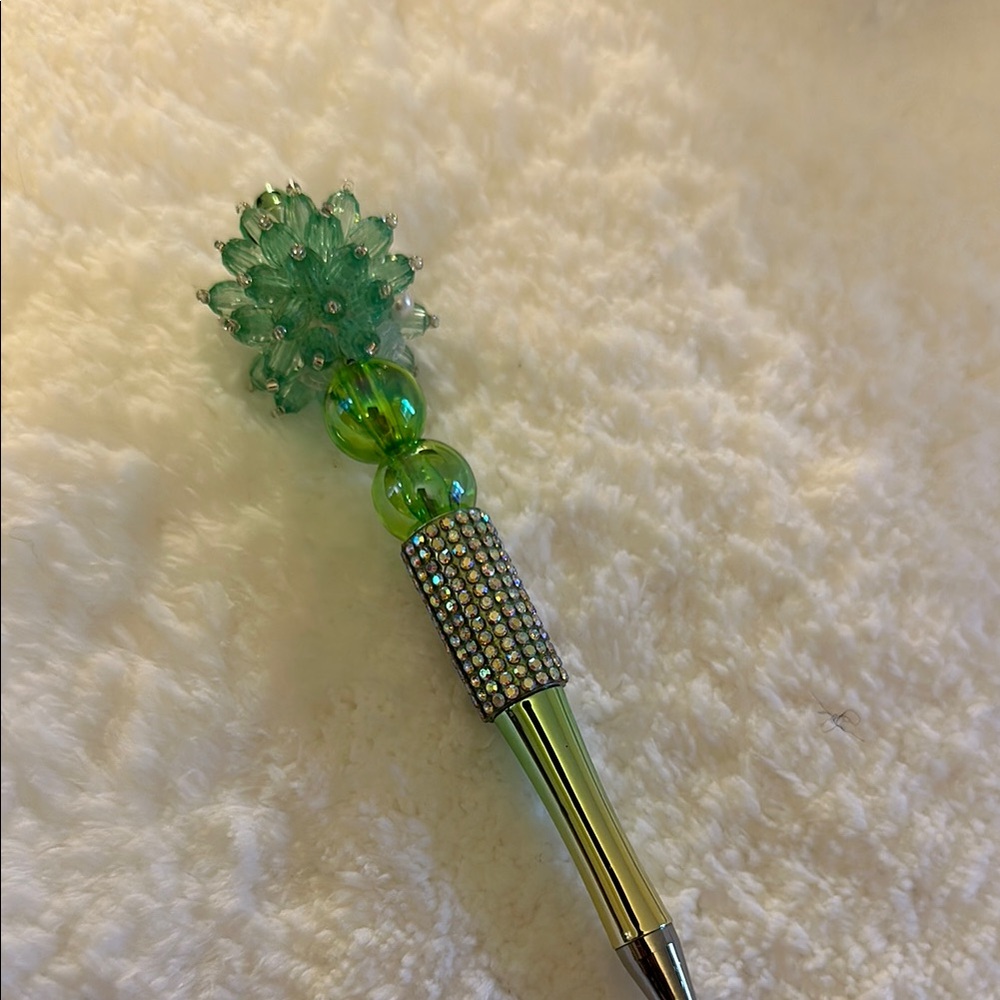 Green Beaded Decorative Pen